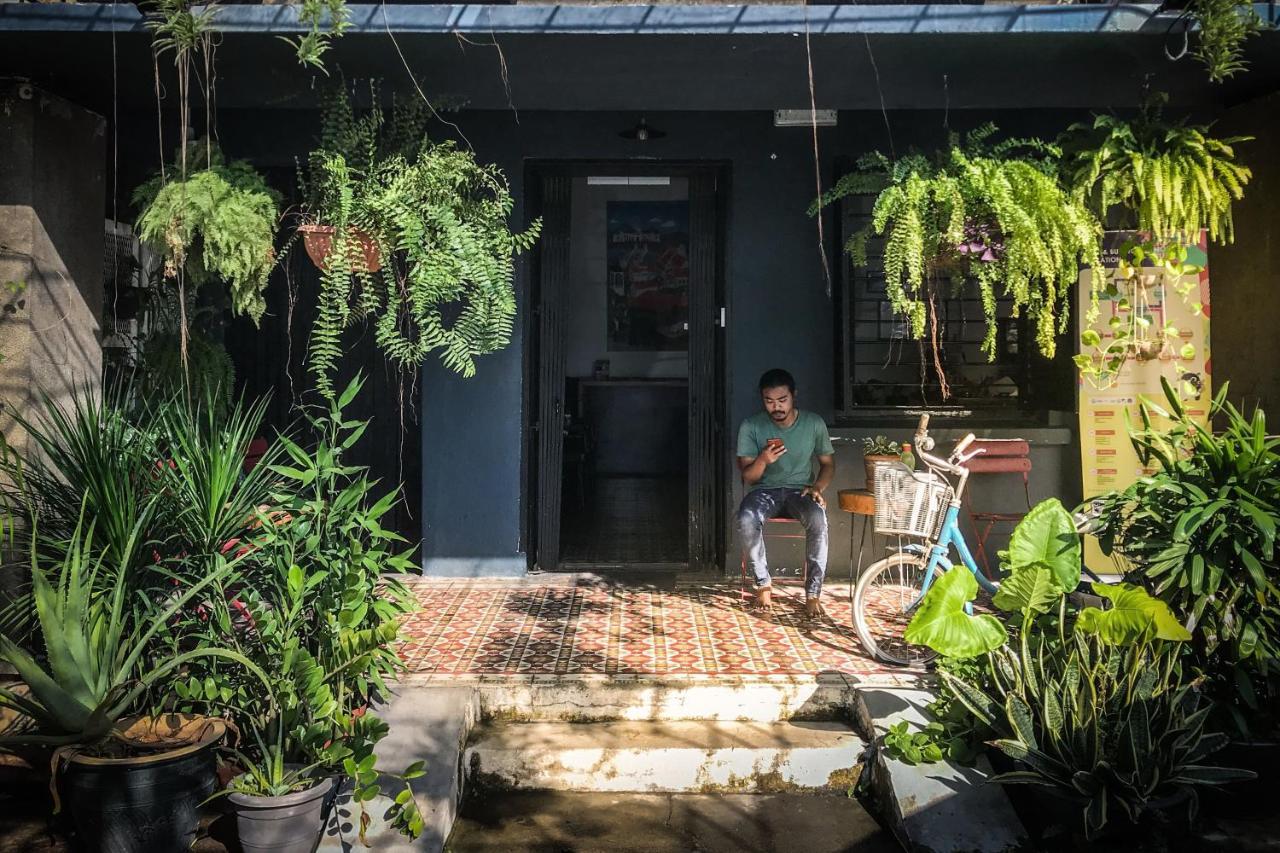 The Brownstone Hostel & Space Ipoh Extérieur photo