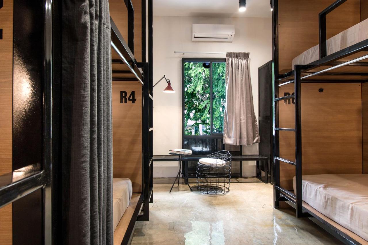 The Brownstone Hostel & Space Ipoh Extérieur photo