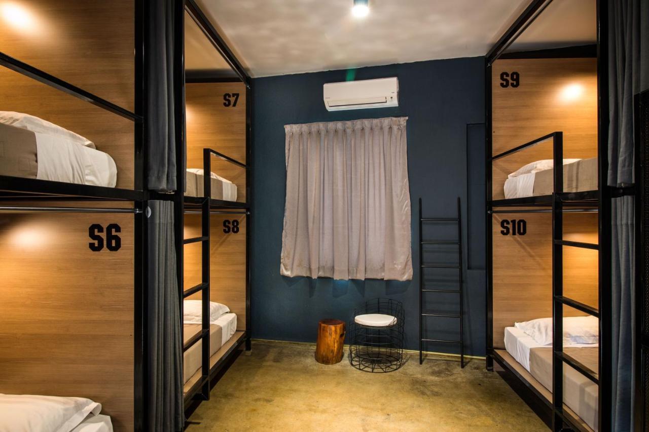 The Brownstone Hostel & Space Ipoh Extérieur photo